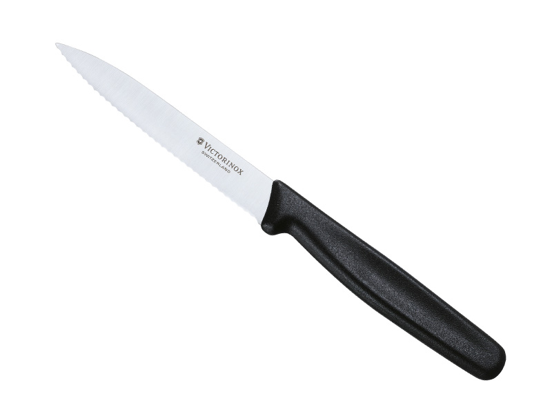Couteau office Victorinox, lame crantée 10 cm inox pointe milieu, manche polypropylène noir.