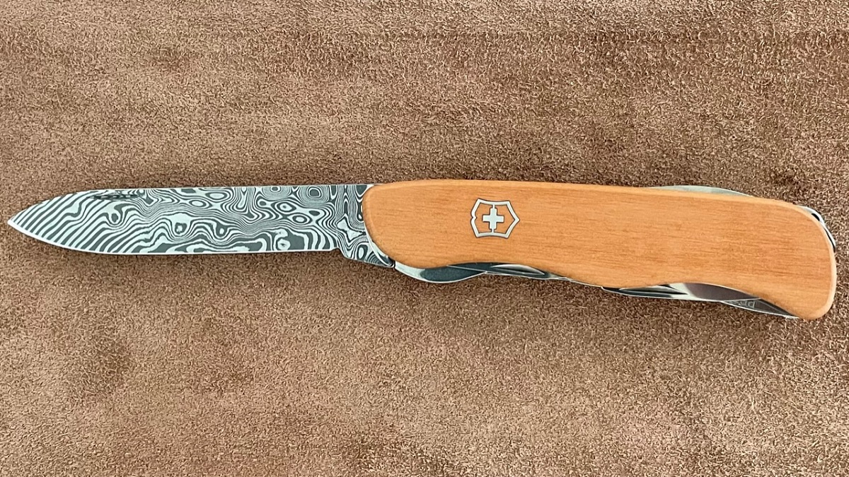 Couteau pliant Victorinox "Spécial Picknicker Limited édition 2022"