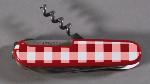 Couteau Victorinox édition limitée Huntsman Vichy rouge